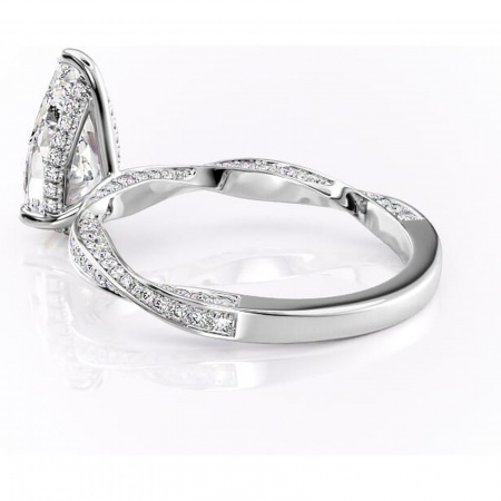 Inel de logodnă Rhea din aur Alb 14kt cu moissanite tăietură pară – Montură pavé rafinată pentru profil înalt | Personalizează și configurează gratuit online [4]