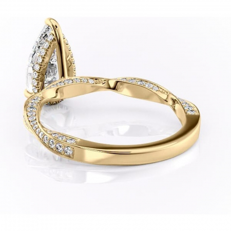 Inel de logodnă Rhea din aur Galben 18kt cu moissanite tăietură pară – Montură pavé rafinată pentru profil înalt | Personalizează și configurează gratuit online [3]