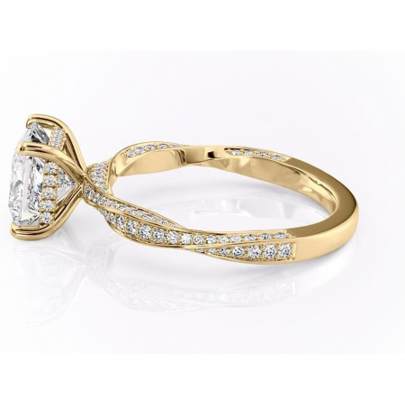 Inel de logodnă Rhea din aur Galben 14kt cu moissanite tăietură princess – Montură pavé rafinată pentru profil înalt | Personalizează și configurează gratuit online [5]
