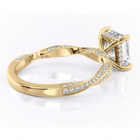 Inel de logodnă Rhea din aur Galben 14kt cu moissanite tăietură princess – Montură pavé rafinată pentru profil înalt | Personalizează și configurează gratuit online [2]