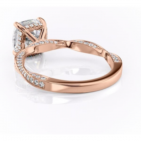 Inel de logodnă Rhea din aur Rose 14kt cu moissanite tăietură pernă – Montură pavé rafinată pentru profil înalt | Personalizează și configurează gratuit online [3]