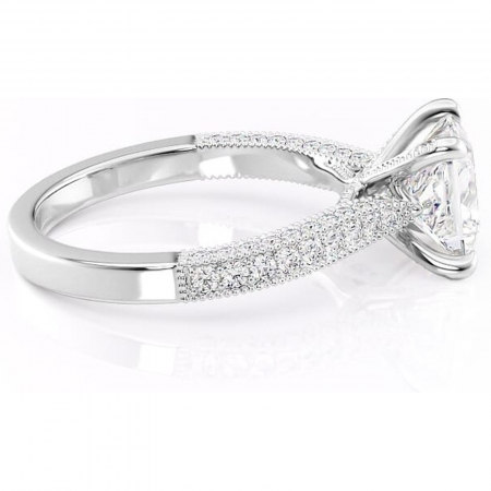 Inel de logodnă Romy din aur Alb 18kt cu moissanite tăietură princess – Montură pavé rafinată pentru profil înalt | Personalizează și configurează gratuit online [1]