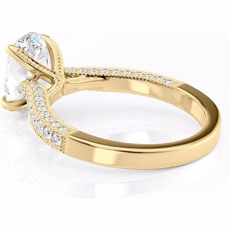 Inel de logodnă Romy din aur Galben 14kt cu moissanite tăietură ovală – Montură pavé rafinată pentru profil înalt | Personalizează și configurează gratuit online [4]