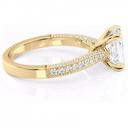 Inel de logodnă Romy din aur Galben 14kt cu moissanite tăietură radiantă – Montură pavé rafinată pentru profil înalt | Personalizează și configurează gratuit online [1]