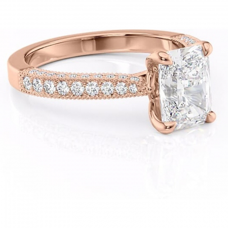 18K - Inel de logodnă Romy din aur Rose 18kt cu moissanite tăietură radiantă – Montură pavé rafinată pentru profil înalt | Personalizează și configurează gratuit online