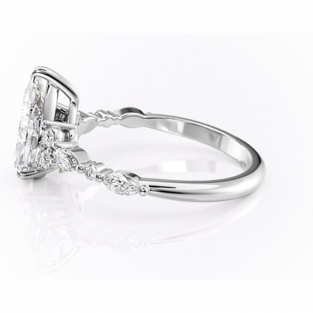 Inel de logodnă Rosamund din aur Alb 14kt cu moissanite tăietură pară – Pietre laterale rafinată pentru profil mediu | Personalizează și configurează gratuit online [5]