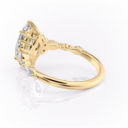 Inel de logodnă Rosamund din aur Galben 14kt cu moissanite tăietură marquise – Pietre laterale rafinată pentru profil mediu | Personalizează și configurează gratuit online [4]