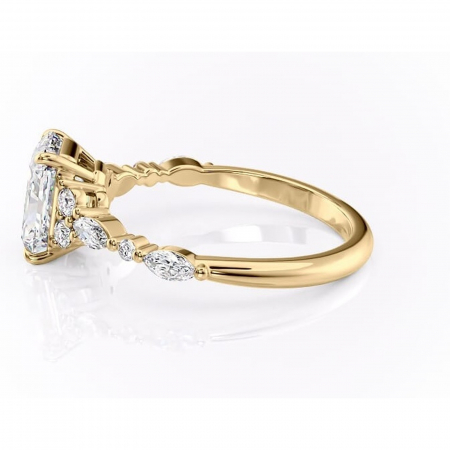 Inel de logodnă Rosamund din aur Galben 14kt cu moissanite tăietură radiantă – Pietre laterale rafinată pentru profil mediu | Personalizează și configurează gratuit online [5]