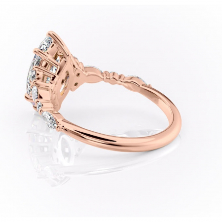 Inel de logodnă Rosamund din aur Rose 14kt cu moissanite tăietură marquise – Pietre laterale rafinată pentru profil mediu | Personalizează și configurează gratuit online [4]