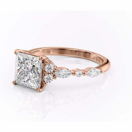 Inel de logodnă Rosamund din aur Rose 14kt cu moissanite tăietură princess – Pietre laterale rafinată pentru profil mediu | Personalizează și configurează gratuit online [6]