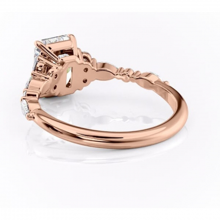 Inel de logodnă Rosamund din aur Rose 14kt cu moissanite tăietură radiantă – Pietre laterale rafinată pentru profil mediu | Personalizează și configurează gratuit online [3]