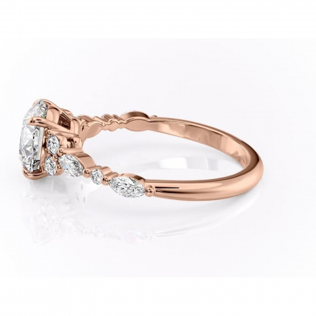 Inel de logodnă Rosamund din aur Rose 14kt cu moissanite tăietură rotundă – Pietre laterale rafinată pentru profil mediu | Personalizează și configurează gratuit online [5]