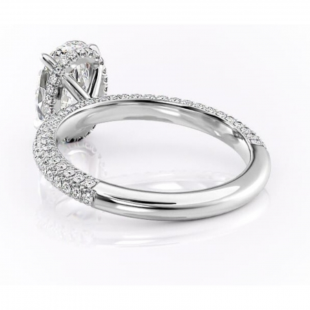 Inel de logodnă Rosewyn din aur Alb 14kt cu moissanite tăietură ovală – Montură pavé rafinată pentru profil înalt | Personalizează și configurează gratuit online [3]