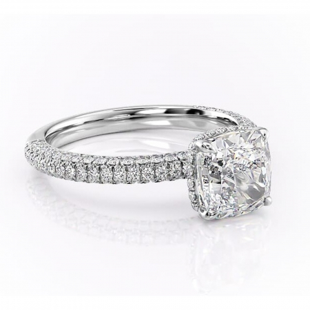 Pernă - Inel de logodnă Rosewyn din aur Alb 14kt cu moissanite tăietură pernă – Montură pavé rafinată pentru profil înalt | Personalizează și configurează gratuit online