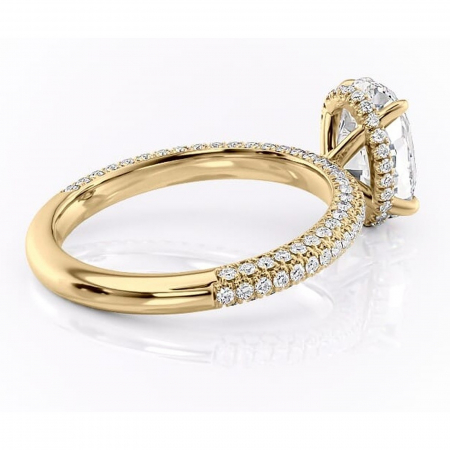 Inel de logodnă Rosewyn din aur Galben 14kt cu moissanite tăietură ovală – Montură pavé rafinată pentru profil înalt | Personalizează și configurează gratuit online [2]