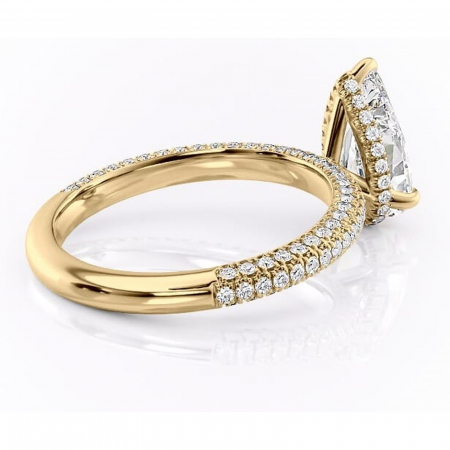 Inel de logodnă Rosewyn din aur Galben 18kt cu moissanite tăietură pară – Montură pavé rafinată pentru profil înalt | Personalizează și configurează gratuit online [2]