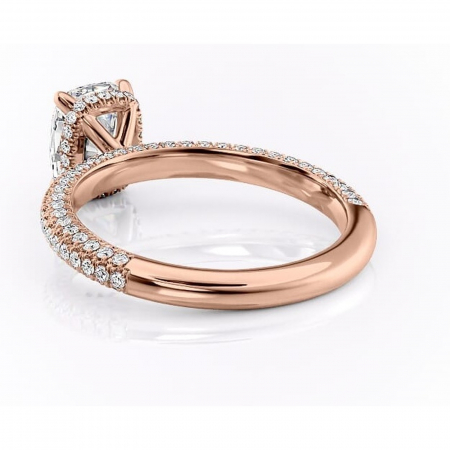 Inel de logodnă Rosewyn din aur Rose 14kt cu moissanite tăietură pernă – Montură pavé rafinată pentru profil înalt | Personalizează și configurează gratuit online [3]