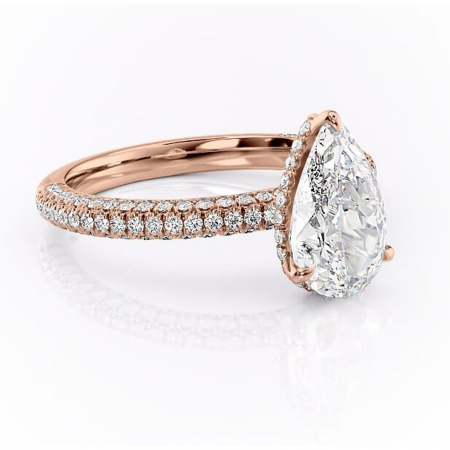 18K - Inel de logodnă Rosewyn din aur Rose 18kt cu moissanite tăietură pară – Montură pavé rafinată pentru profil înalt | Personalizează și configurează gratuit online