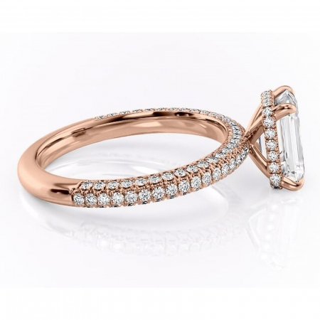 Inel de logodnă Rosewyn din aur Rose 14kt cu moissanite tăietură smarald – Montură pavé rafinată pentru profil înalt | Personalizează și configurează gratuit online [1]