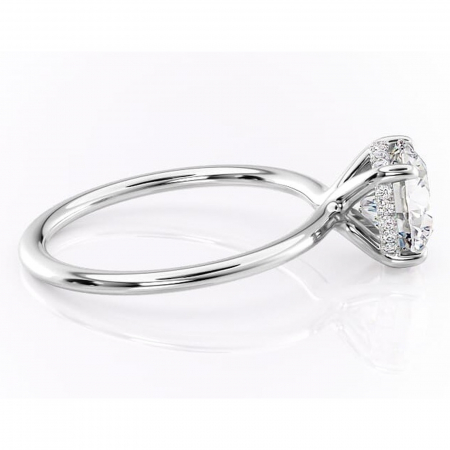 Inel de logodnă Ruby din aur Alb 14kt cu moissanite tăietură rotundă – Solitar rafinată pentru profil înalt | Personalizează și configurează gratuit online [1]