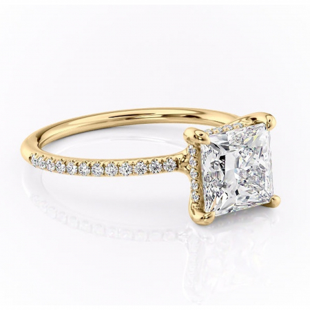 14K - Inel de logodnă Sapphire din aur Galben 14kt cu moissanite tăietură princess – Montură pavé rafinată pentru profil înalt | Personalizează și configurează gratuit online