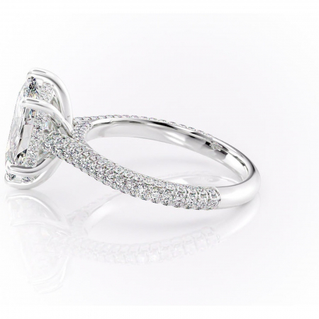 Inel de logodnă Seraphina din aur Alb 14kt cu moissanite tăietură marquise – Montură pavé rafinată pentru profil înalt | Personalizează și configurează gratuit online [5]