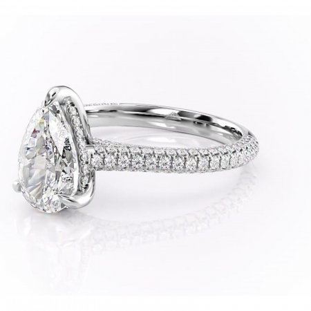 Inel de logodnă Seraphina din aur Alb 14kt cu moissanite tăietură pară – Montură pavé rafinată pentru profil înalt | Personalizează și configurează gratuit online [6]
