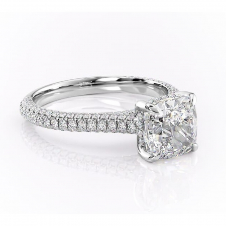 Pernă - Inel de logodnă Seraphina din aur Alb 14kt cu moissanite tăietură pernă – Montură pavé rafinată pentru profil înalt | Personalizează și configurează gratuit online