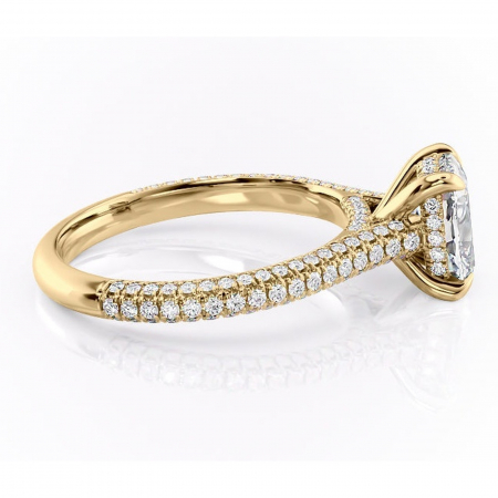 Inel de logodnă Seraphina din aur Galben 14kt cu moissanite tăietură asscher – Montură pavé rafinată pentru profil înalt | Personalizează și configurează gratuit online [1]