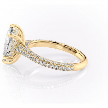Inel de logodnă Seraphina din aur Galben 18kt cu moissanite tăietură marquise – Montură pavé rafinată pentru profil înalt | Personalizează și configurează gratuit online [5]