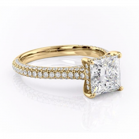 14K - Inel de logodnă Seraphina din aur Galben 14kt cu moissanite tăietură princess – Montură pavé rafinată pentru profil înalt | Personalizează și configurează gratuit online