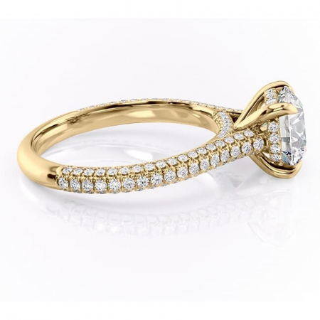 Inel de logodnă Seraphina din aur Galben 14kt cu moissanite tăietură rotundă – Montură pavé rafinată pentru profil înalt | Personalizează și configurează gratuit online [1]