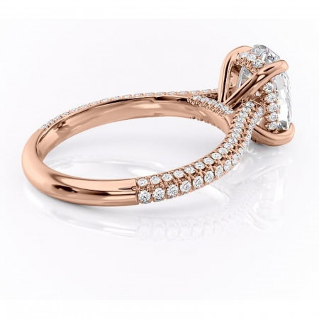 Inel de logodnă Seraphina din aur Rose 14kt cu moissanite tăietură ovală – Montură pavé rafinată pentru profil înalt | Personalizează și configurează gratuit online [2]