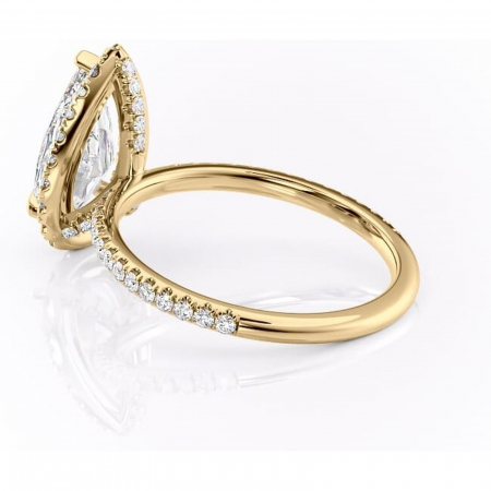 Inel de logodnă Serelith din aur Galben 14kt cu moissanite tăietură pară – Halo rafinată pentru profil înalt | Personalizează și configurează gratuit online [4]