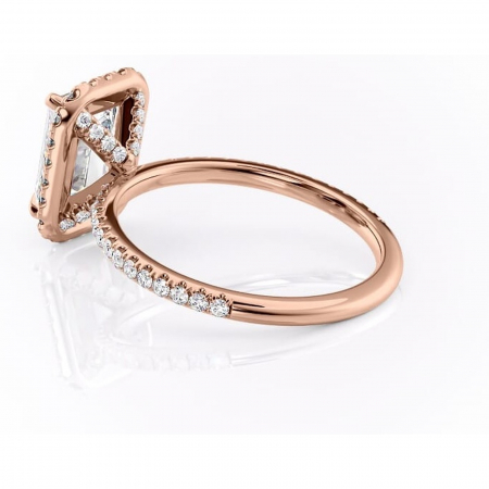 Inel de logodnă Serelith din aur Rose 14kt cu moissanite tăietură smarald – Halo rafinată pentru profil înalt | Personalizează și configurează gratuit online [4]