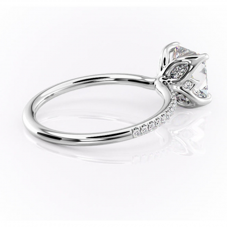 Inel de logodnă Seren din aur Alb 14kt cu moissanite tăietură princess – Montură pavé rafinată pentru profil înalt | Personalizează și configurează gratuit online [2]