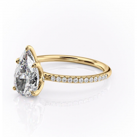 Inel de logodnă Seren din aur Galben 14kt cu moissanite tăietură pară – Montură pavé rafinată pentru profil înalt | Personalizează și configurează gratuit online [6]