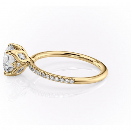 Inel de logodnă Seren din aur Galben 14kt cu moissanite tăietură rotundă – Montură pavé rafinată pentru profil înalt | Personalizează și configurează gratuit online [5]