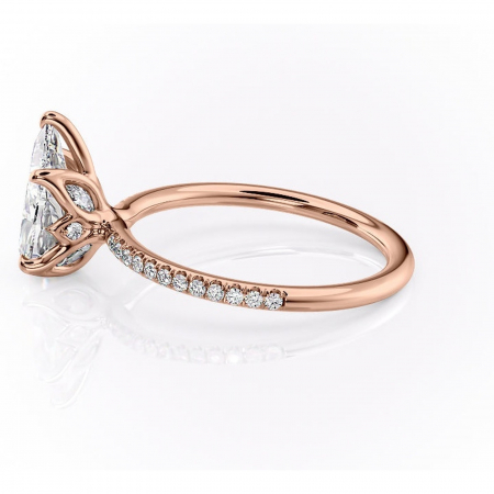 Inel de logodnă Seren din aur Rose 14kt cu moissanite tăietură pară – Montură pavé rafinată pentru profil înalt | Personalizează și configurează gratuit online [5]