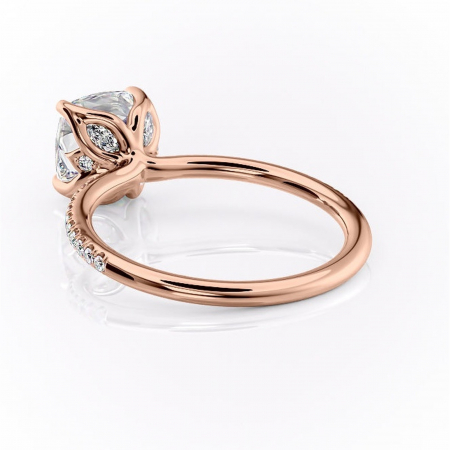 Inel de logodnă Seren din aur Rose 14kt cu moissanite tăietură pernă – Montură pavé rafinată pentru profil înalt | Personalizează și configurează gratuit online [3]