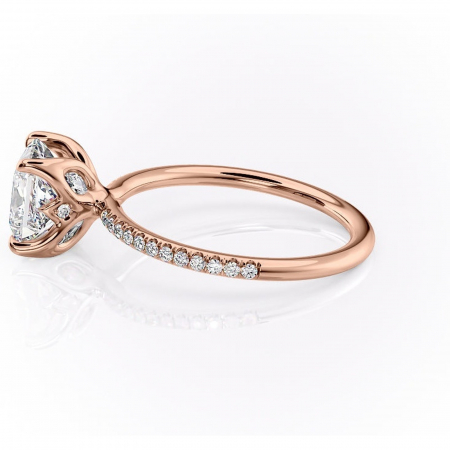 Inel de logodnă Seren din aur Rose 18kt cu moissanite tăietură princess – Montură pavé rafinată pentru profil înalt | Personalizează și configurează gratuit online [5]