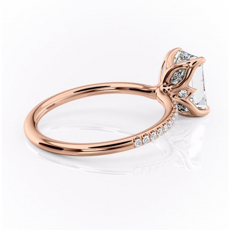 Inel de logodnă Seren din aur Rose 14kt cu moissanite tăietură smarald – Montură pavé rafinată pentru profil înalt | Personalizează și configurează gratuit online [2]