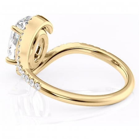 Inel de logodnă Sienna din aur Galben 18kt cu moissanite tăietură ovală – Montură pavé rafinată pentru profil mediu | Personalizează și configurează gratuit online [4]