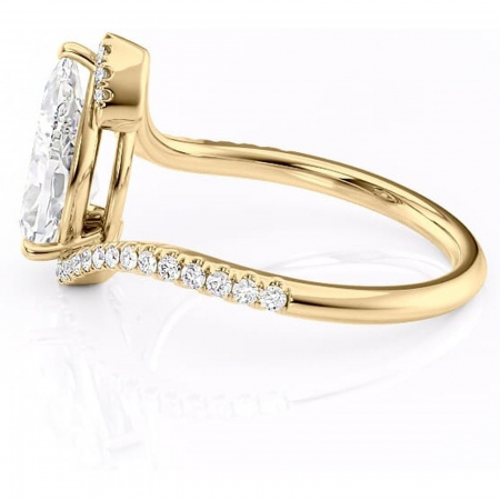 Inel de logodnă Sienna din aur Galben 18kt cu moissanite tăietură pară – Montură pavé rafinată pentru profil mediu | Personalizează și configurează gratuit online [5]
