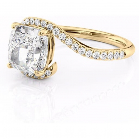 Inel de logodnă Sienna din aur Galben 18kt cu moissanite tăietură pernă – Montură pavé rafinată pentru profil mediu | Personalizează și configurează gratuit online [6]