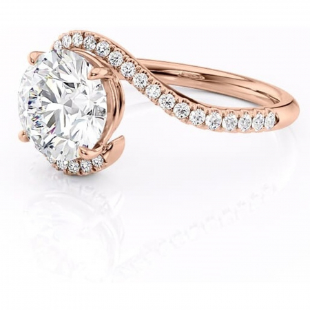 Inel de logodnă Sienna din aur Rose 14kt cu moissanite tăietură rotundă – Montură pavé rafinată pentru profil mediu | Personalizează și configurează gratuit online [6]