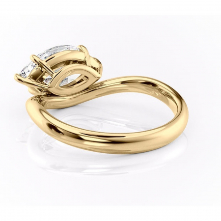 Inel de logodnă Silvara din aur Galben 14kt cu moissanite tăietură marquise – Solitar rafinată pentru profil jos | Personalizează și configurează gratuit online [3]