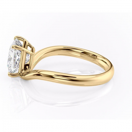 Inel de logodnă Silvara din aur Galben 14kt cu moissanite tăietură princess – Solitar rafinată pentru profil jos | Personalizează și configurează gratuit online [5]
