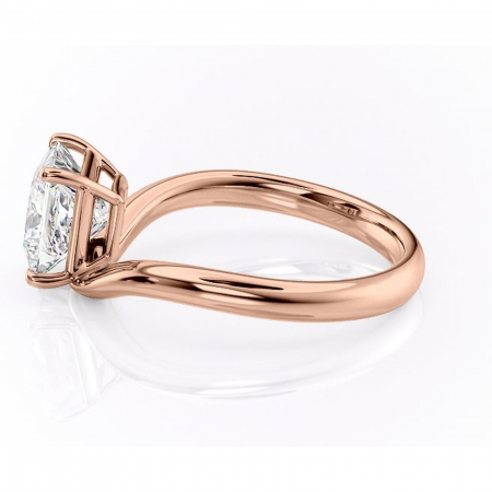 Inel de logodnă Silvara din aur Rose 14kt cu moissanite tăietură princess – Solitar rafinată pentru profil jos | Personalizează și configurează gratuit online [5]