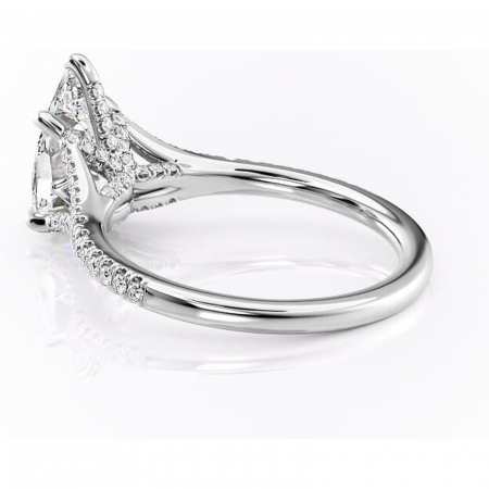 Inel de logodnă Skye din aur Alb 14kt cu moissanite tăietură pară – Montură pavé rafinată pentru profil înalt | Personalizează și configurează gratuit online [4]